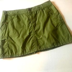 Croft & Barrow Sport Olive Skort 12P